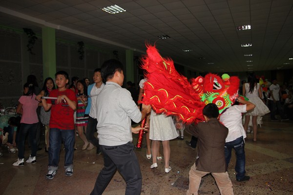 Một Tết Trung thu vui tưng bừng và đặc sắc, Một ngày hội Làng đầm ấm và hân hoan của Làng Staritskogo