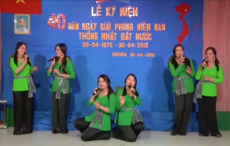 Lễ kỷ niệm 30/04/2015: Tiếng hát trên đường quê hương