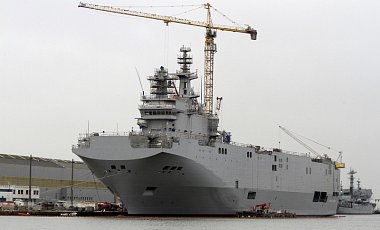 Nga đòi Pháp bồi thường 1,163 tỷ euro vì tàu sân bay “ Mistral”