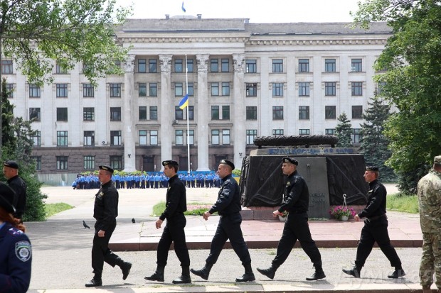 Va chạm giữa những người thuộc Antimaidan và Euromaidan tại Odessa (video)