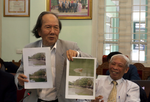 Hồ Gươm 'mất khả năng tự làm sạch, ô nhiễm trầm trọng'