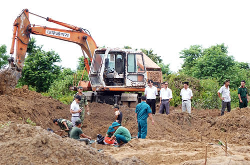 Tìm thấy 21 hài cốt liệt sĩ ở chiến khu Tam Giác Sắt