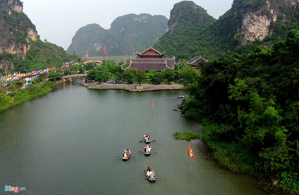 Du xuân đầu năm ghé thăm Chùa Bái Đính – Ngắm vẻ đẹp hùng vĩ chốn thanh yên