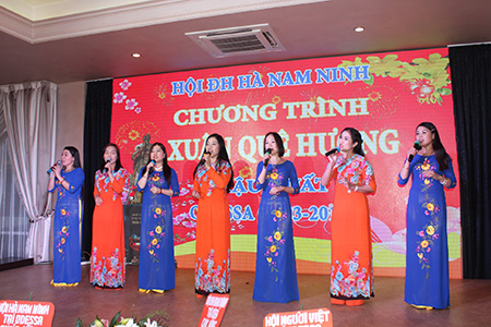 Chương trình giao lưu nhạc hội của đồng hương Hà Nam Ninh toàn Ucraina thành công rực rỡ