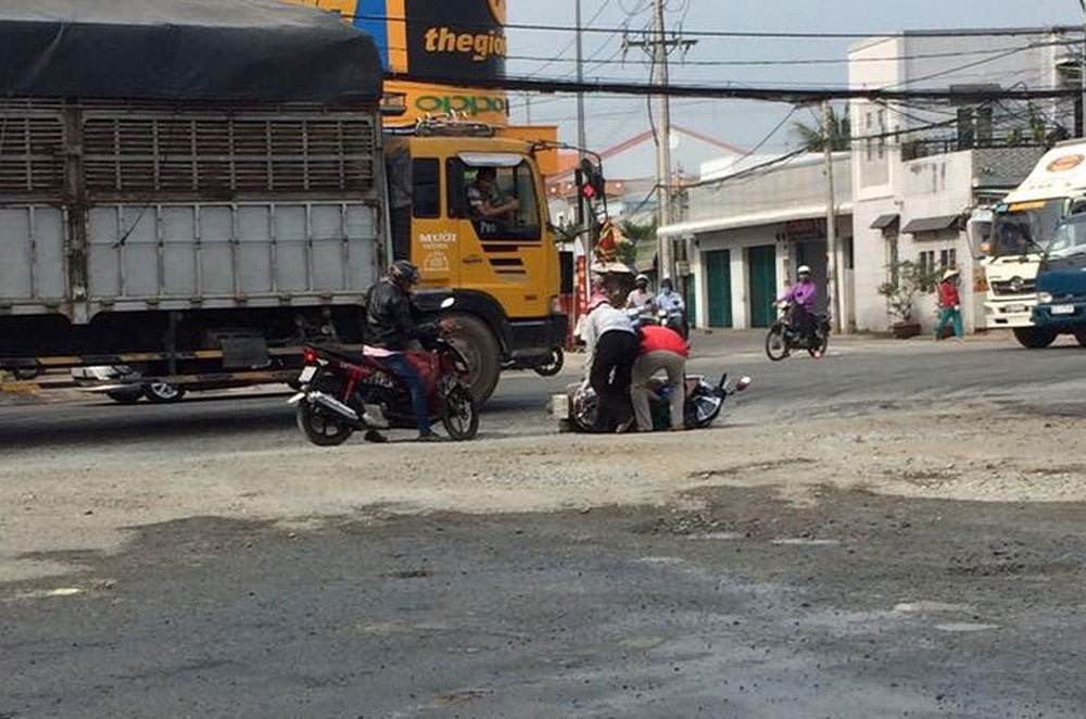 Xe container tông 4 người chết ở Long An: 'Thần chết' đã nhiều lần gõ cửa