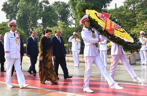 Lãnh đạo Đảng, Nhà nước viếng Chủ tịch Hồ Chí Minh