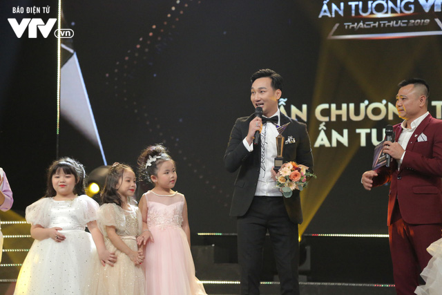 VTV Awards 2019: Ấn tượng, mới mẻ và đầy cảm xúc!