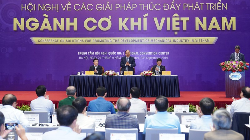 Thủ tướng chủ trì hội nghị bàn giải pháp thúc đẩy ngành cơ khí