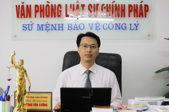 Xe biển trắng “hô biến” thành biển xanh: Xử phạt thế nào?