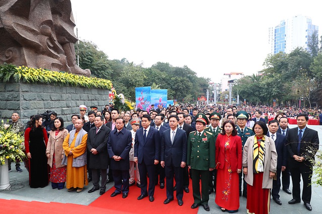 Tưng bừng khai hội Gò Đống Đa Xuân Canh Tý 2020