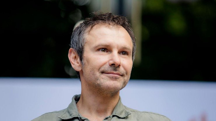 Thủ lĩnh đảng "Golos " Vakarchuk nộp đơn xin ra khỏi Quốc hội Ukraine